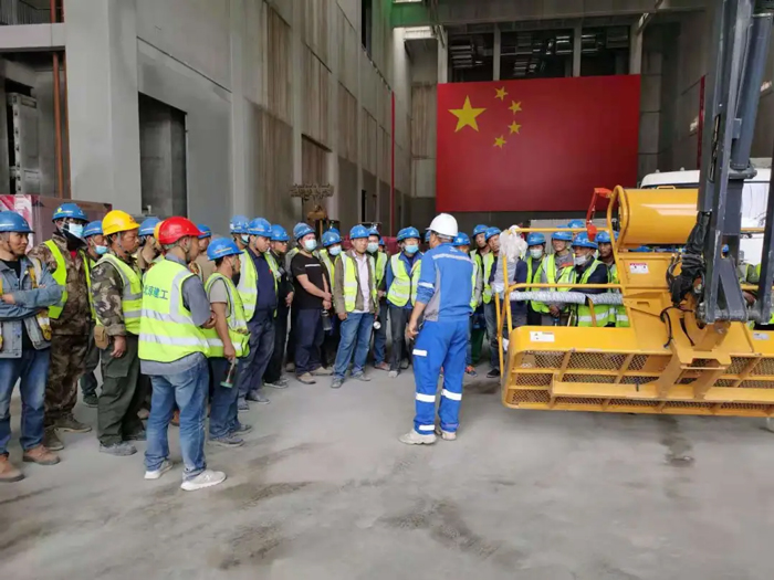 表扬信+锦旗！这是PG平台-PG官方网站（中国）
的责任与温度-2.jpg
